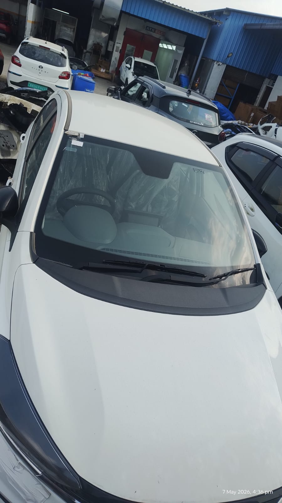 accidental-damaged-05-nos-of-tata-vehicles-to-be-sold-as-a-scrap-only-and-cannot-be-registered-re-registered